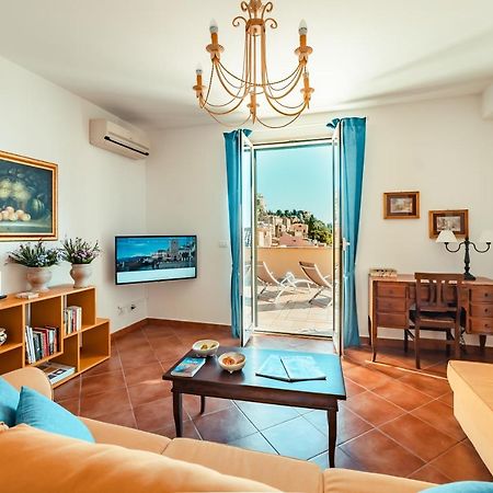 Taoapartments - Casa Vittoria Taormina Bagian luar foto