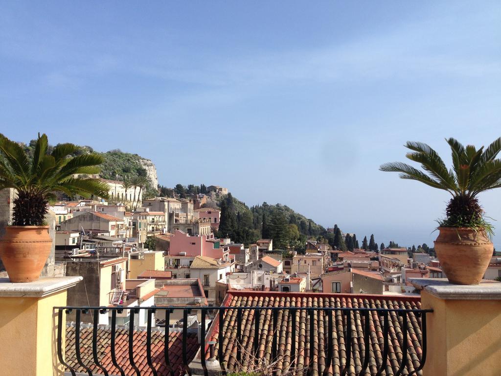 Taoapartments - Casa Vittoria Taormina Bagian luar foto