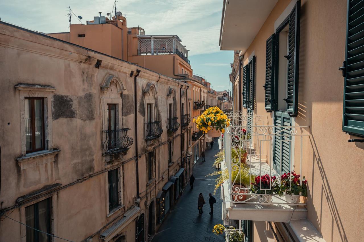 Taoapartments - Casa Vittoria Taormina Bagian luar foto